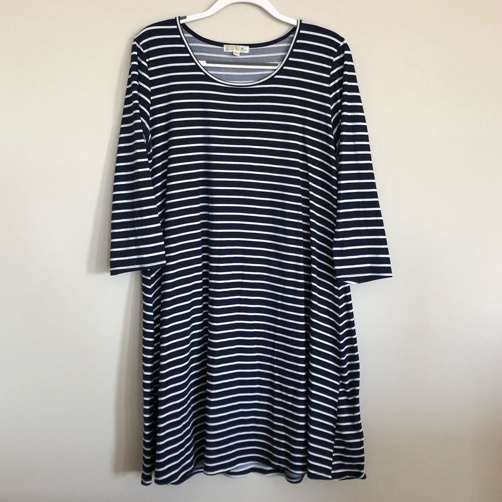 Soft Navy Striped 3/4 Sleeve Dress